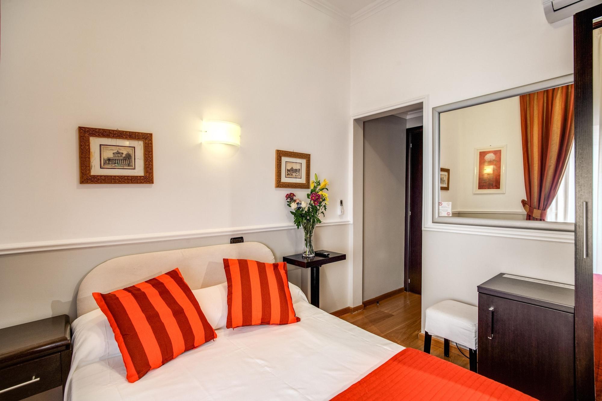 Hotel Everest Inn Рим Екстериор снимка